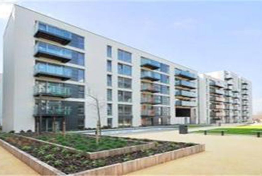 1 bed flat to rent Station Approach, Hayes UB3 CashLong Real Estate